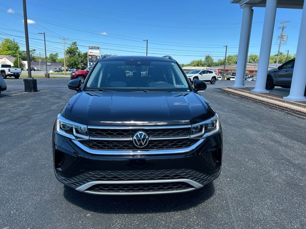 2022 Volkswagen Taos 1.5T SEL Mount Joy PA