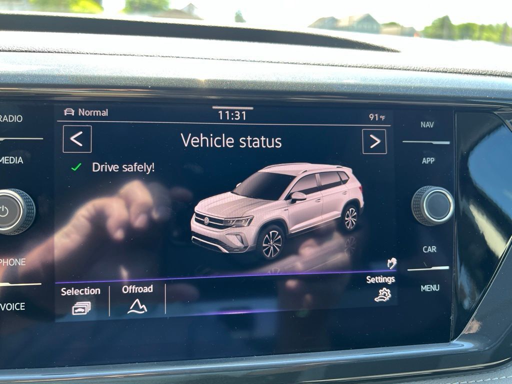 2022 Volkswagen Taos 1.5T SEL Mount Joy PA