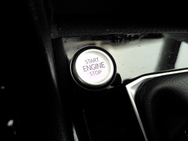 2022 Volkswagen Taos 1.5T SEL Plano TX