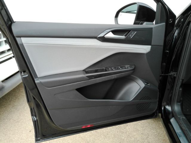 2022 Volkswagen Taos 1.5T SEL Plano TX