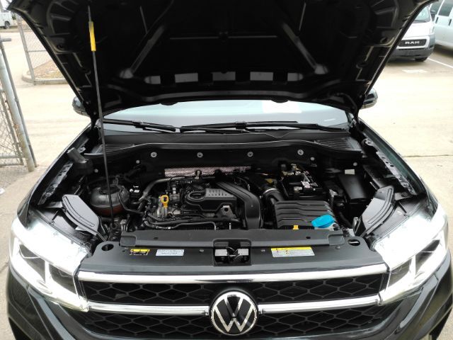 2022 Volkswagen Taos 1.5T SEL Plano TX