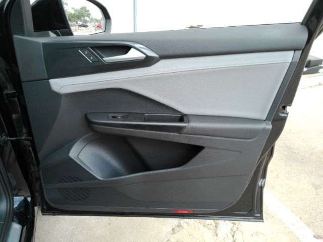2022 Volkswagen Taos 1.5T SEL Plano TX