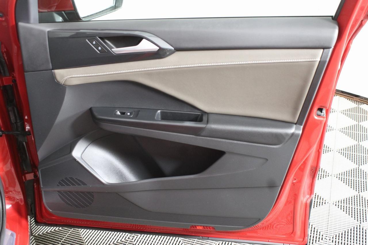 2022 Volkswagen Taos 1.5T SEL Manassas VA