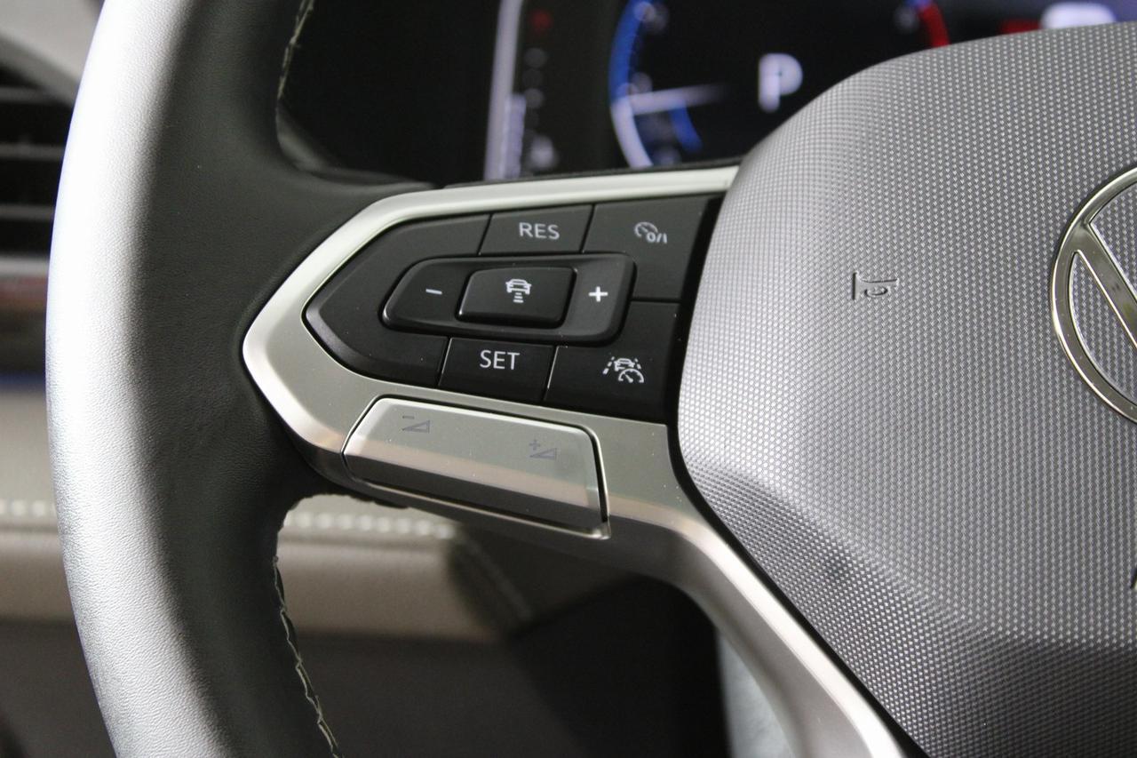 2022 Volkswagen Taos 1.5T SEL Manassas VA