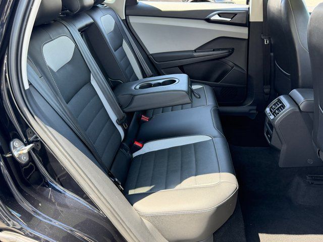 2022 Volkswagen Taos 1.5T SEL Springfield VA