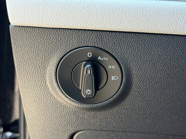 2022 Volkswagen Taos 1.5T SEL Springfield VA
