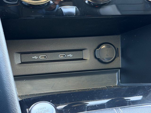 2022 Volkswagen Taos 1.5T SEL Springfield VA