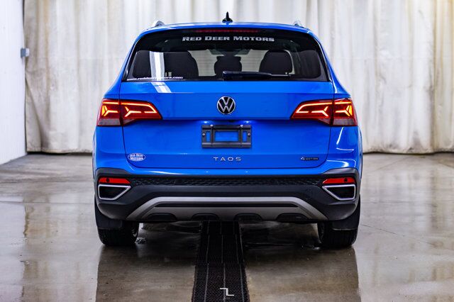 2022 Volkswagen Taos 4Motion Highline Leather Roof Nav Red Deer AB