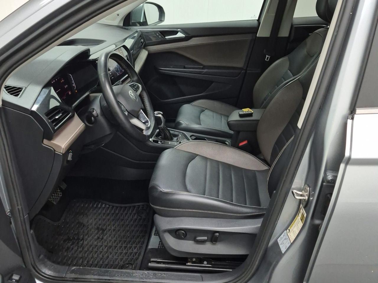 2022 Volkswagen Taos Highline PANOROOF B.CAM NAVI PWRSEATS Toronto ON