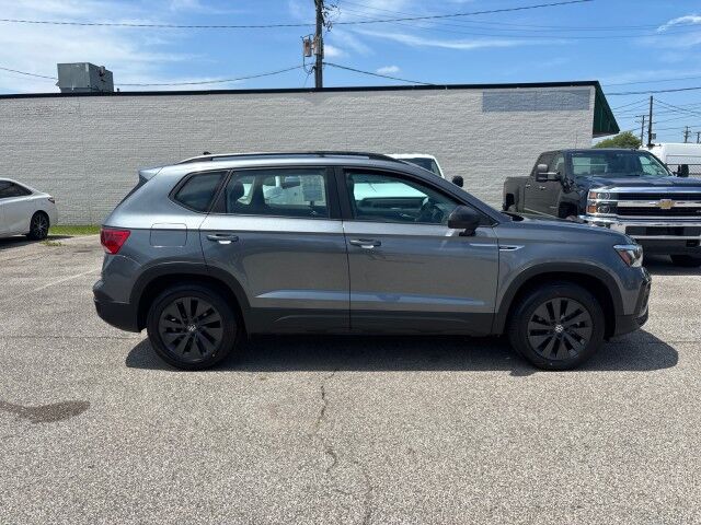 2022 Volkswagen Taos S Cleveland OH