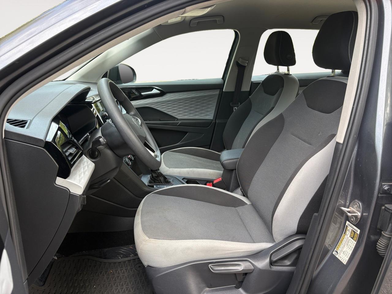 2022 Volkswagen Taos S, KEYLESS ENTRY & START, BACKUP CAMERA WITH PARKING SENSORS, AUTO START/STOP, ROOF RACKS, APPLE CARPLAY/ANDROID AUTO, NAVIGATION, STOCKED VOLKSWAGEN WHEELS, LOW MILES, THIS SUV IS PERFECT FOR ANYONE!