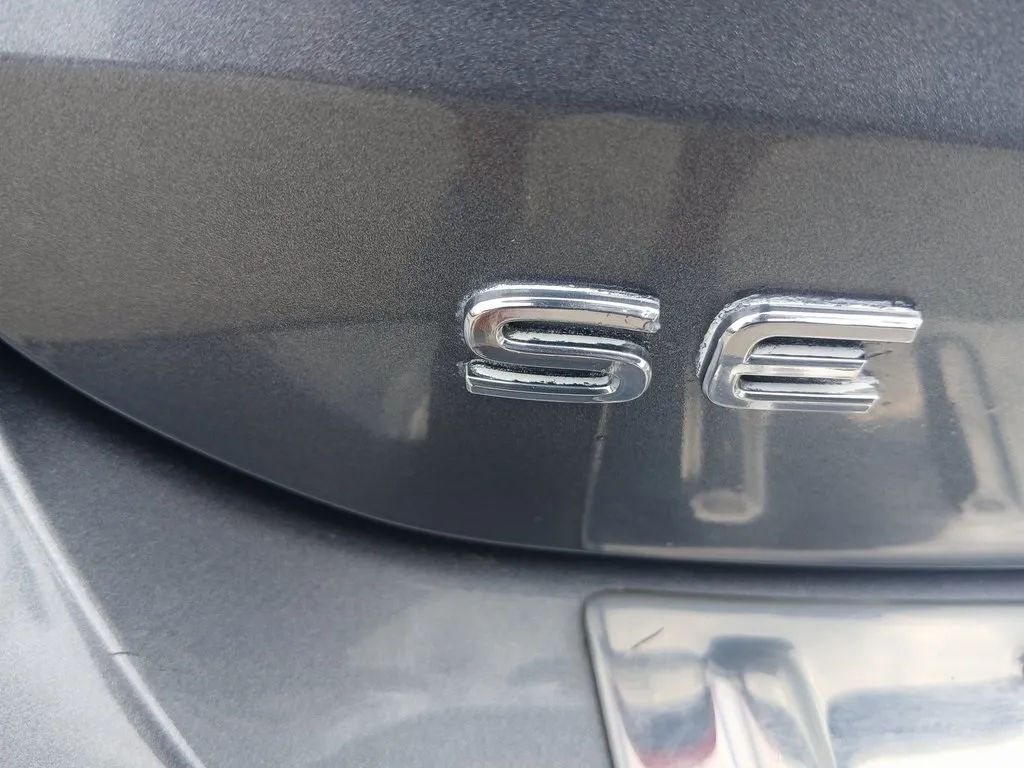 2022 Volkswagen Taos SE photo 10