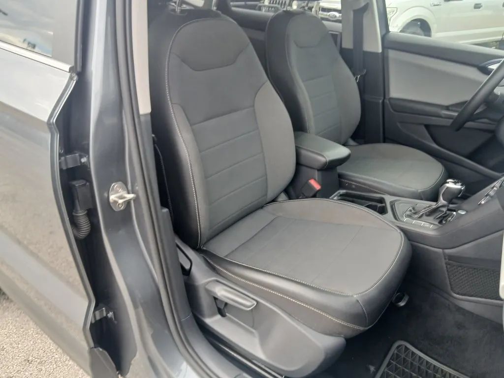 2022 Volkswagen Taos SE photo 14
