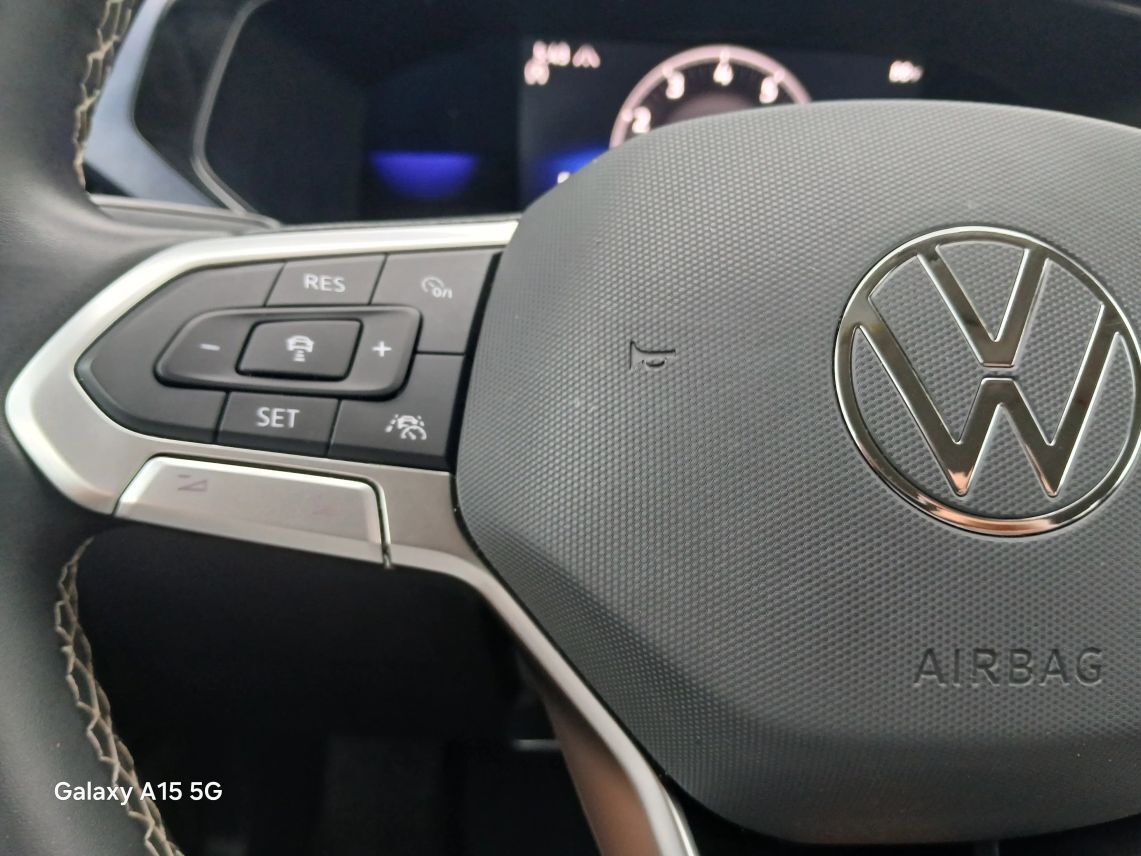 2022 Volkswagen Taos SE 4MOTION Sport Utility 4D Maitland FL