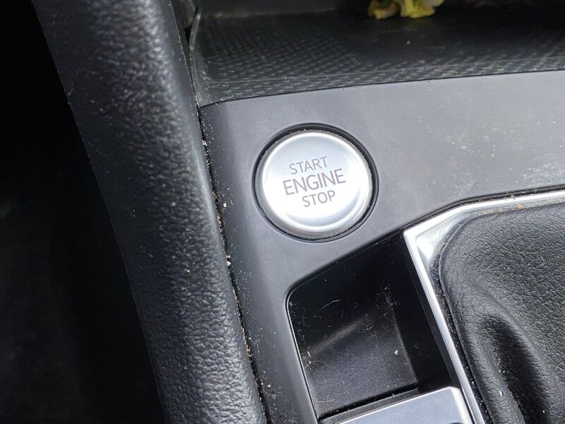 2022 Volkswagen Taos SE Bristol  PA