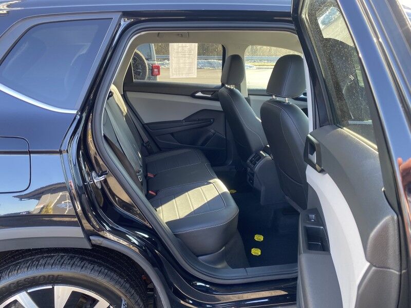 2022 Volkswagen Taos SE Bristol  PA