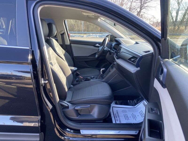 2022 Volkswagen Taos SE Bristol  PA