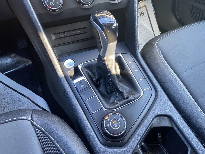 2022 Volkswagen Taos SE Bristol  PA