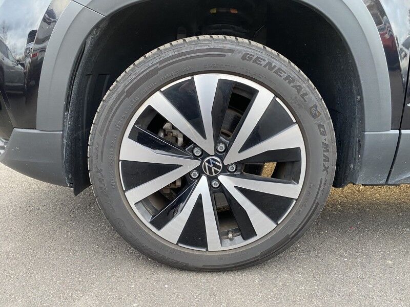 2022 Volkswagen Taos SE Bristol  PA