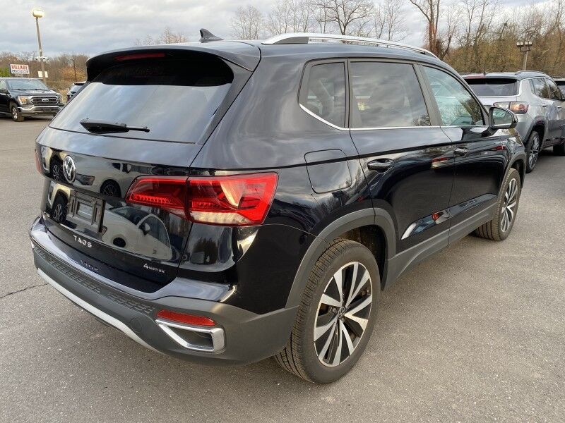 2022 Volkswagen Taos SE