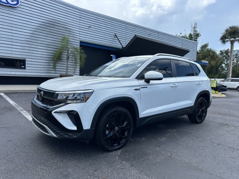 2022 Volkswagen Taos SE