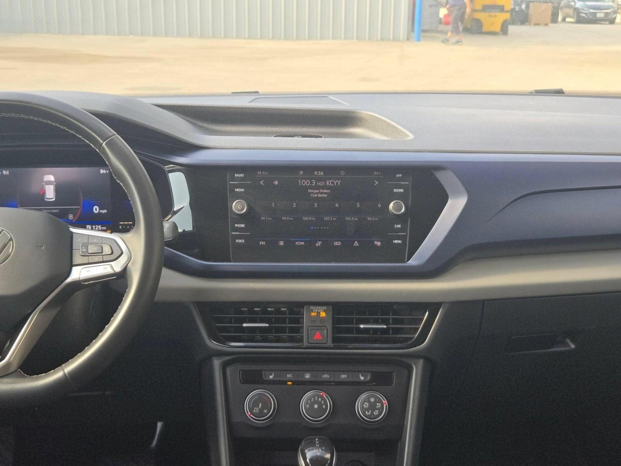 2022 Volkswagen Taos SE Castroville TX