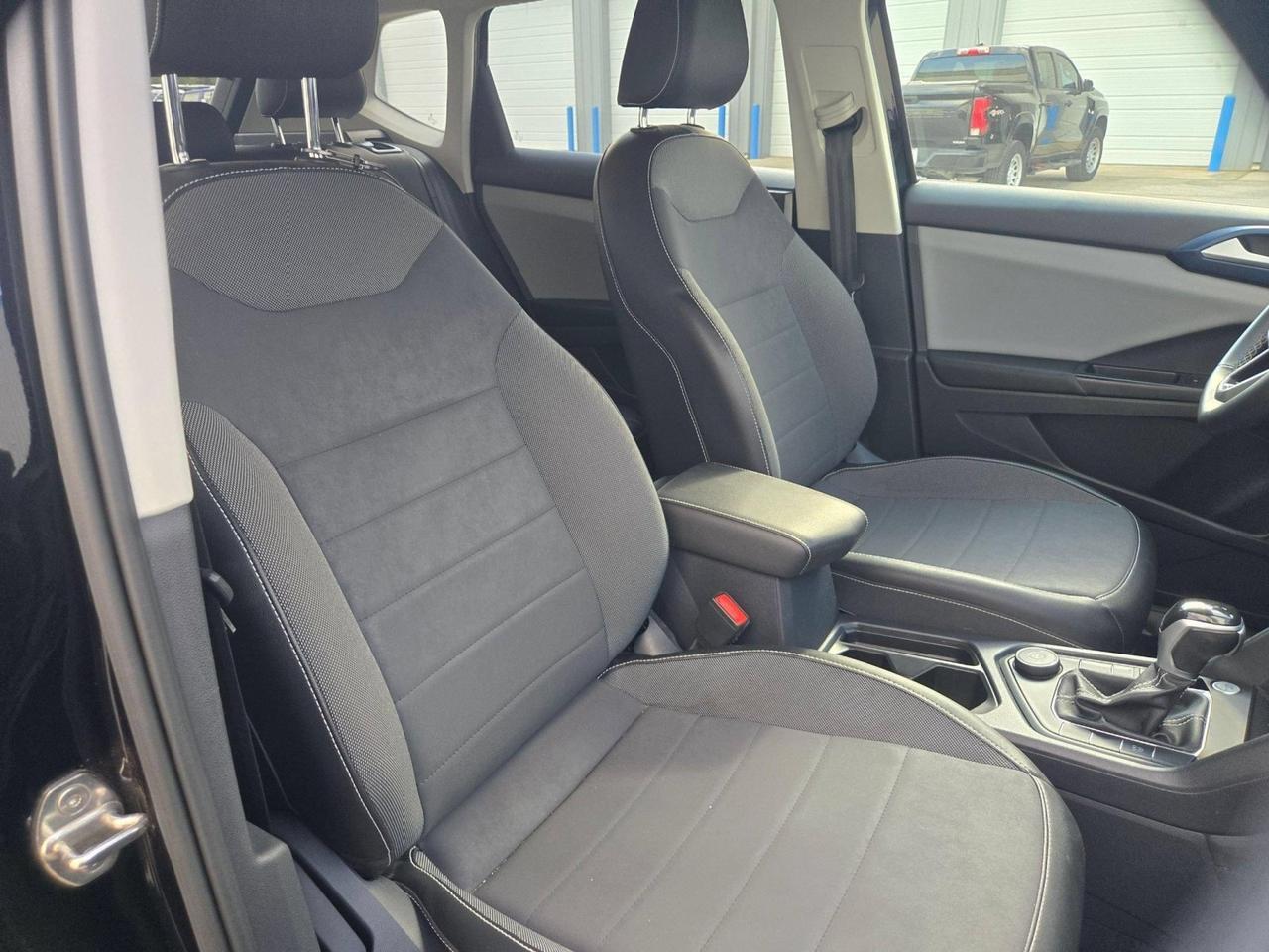 2022 Volkswagen Taos SE Castroville TX