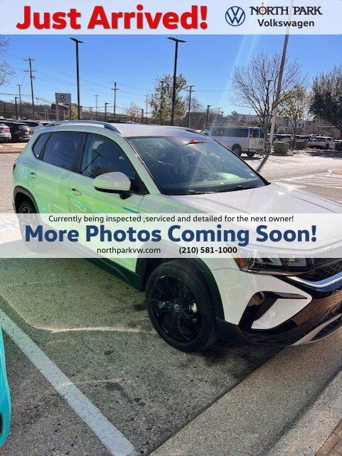 2022 Volkswagen Taos SE