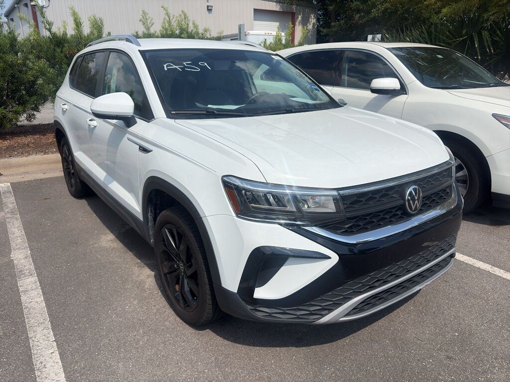 2022 Volkswagen Taos SE