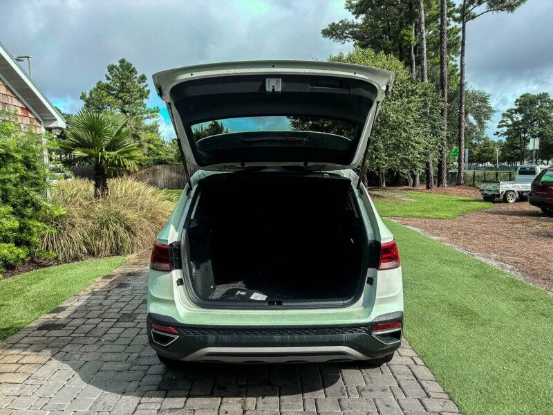 2022 Volkswagen Taos SE Wilmington NC