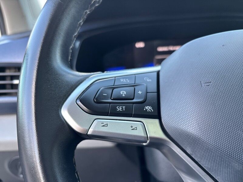 2022 Volkswagen Taos SE w/PANO SUNROOF Seffner FL