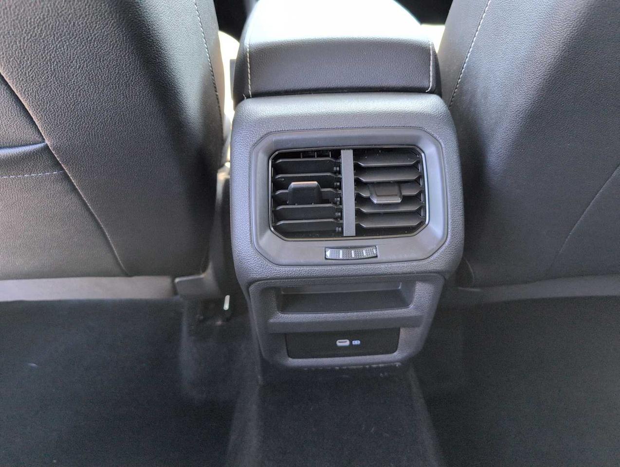 2022 Volkswagen Taos SE Medford MA