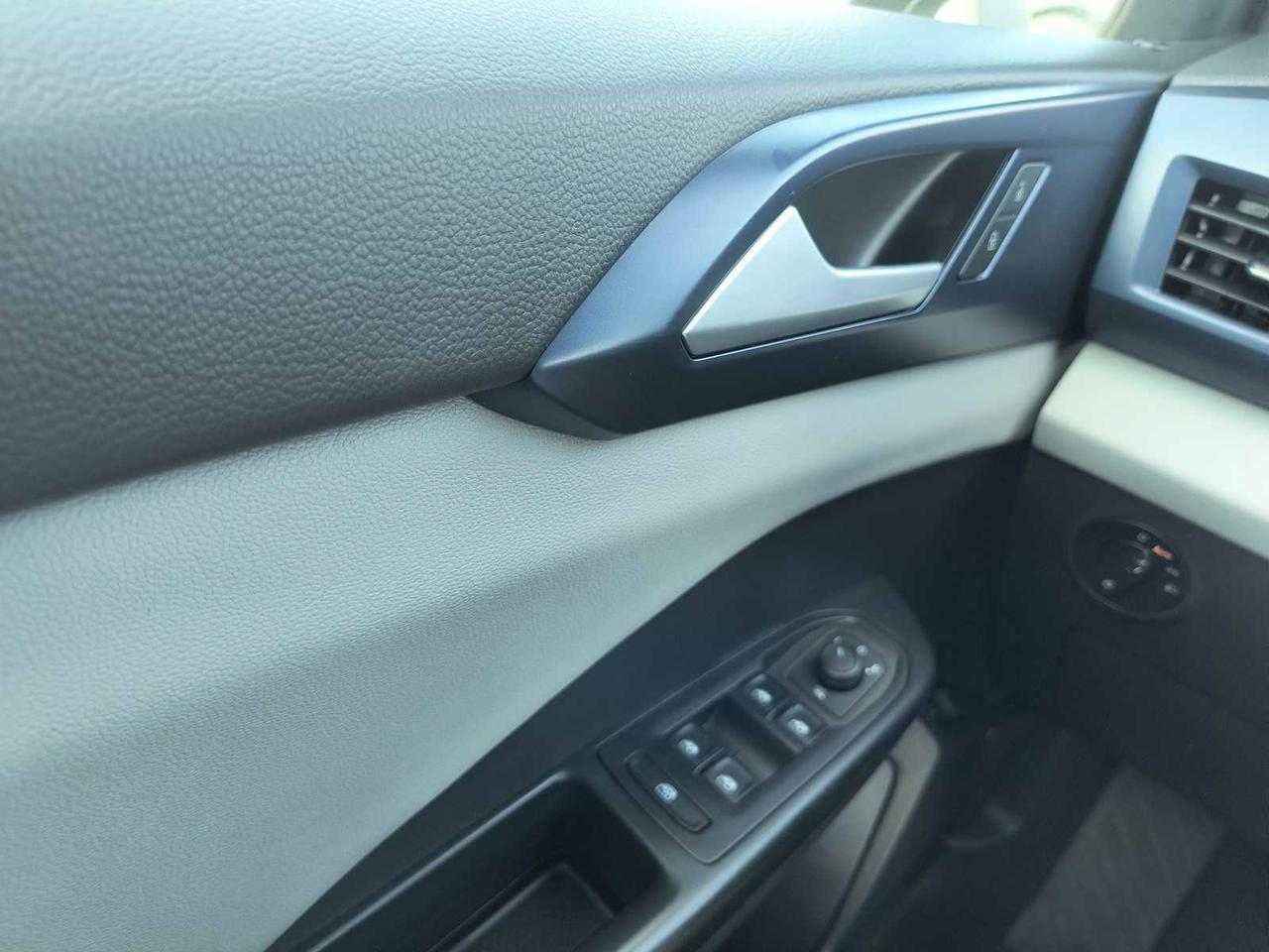 2022 Volkswagen Taos SE Medford MA