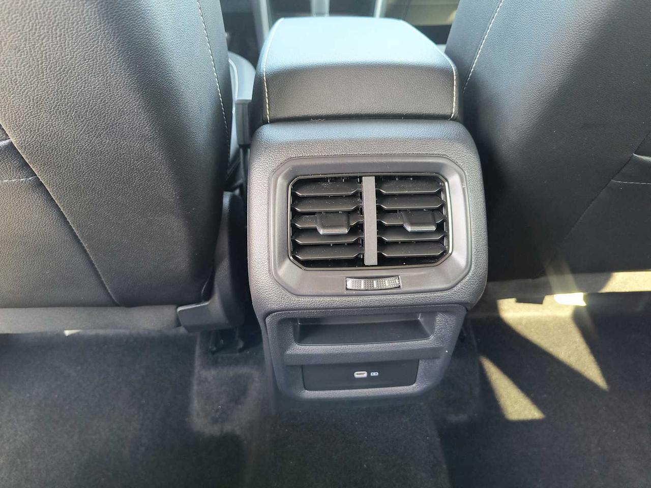 2022 Volkswagen Taos SE Medford MA