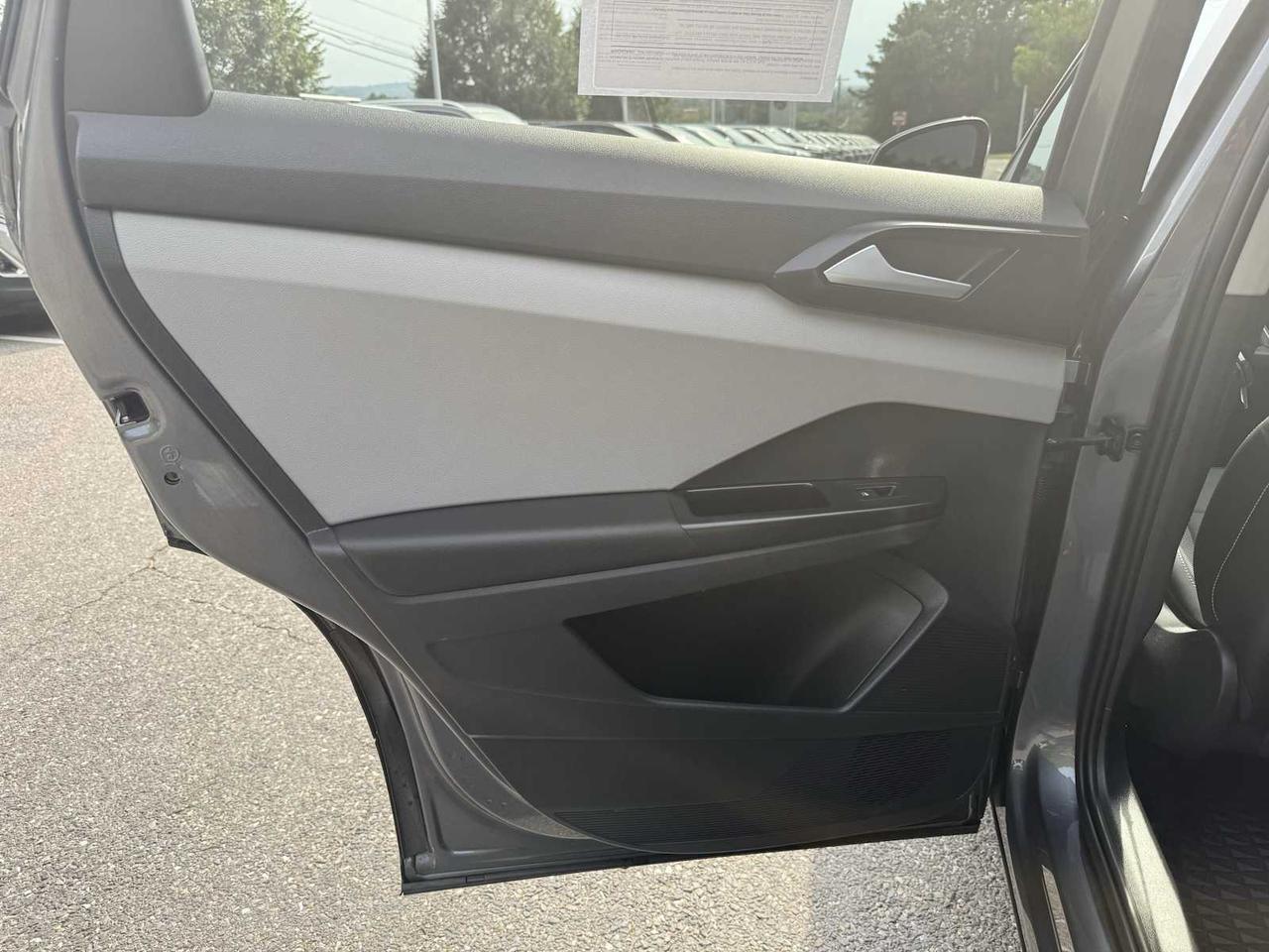 2022 Volkswagen Taos SE Westborough MA