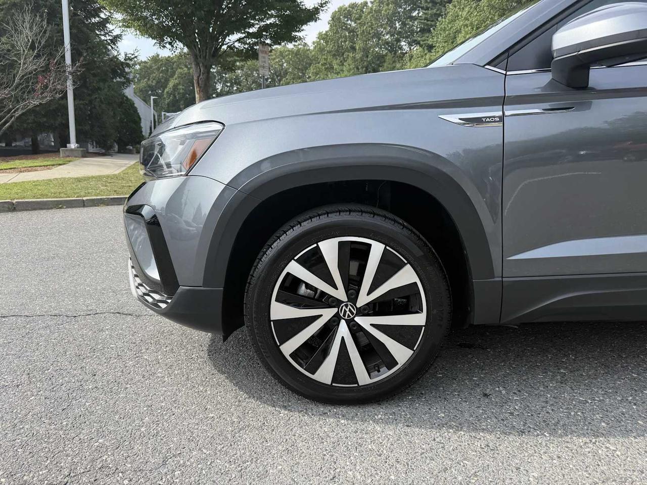 2022 Volkswagen Taos SE Westborough MA