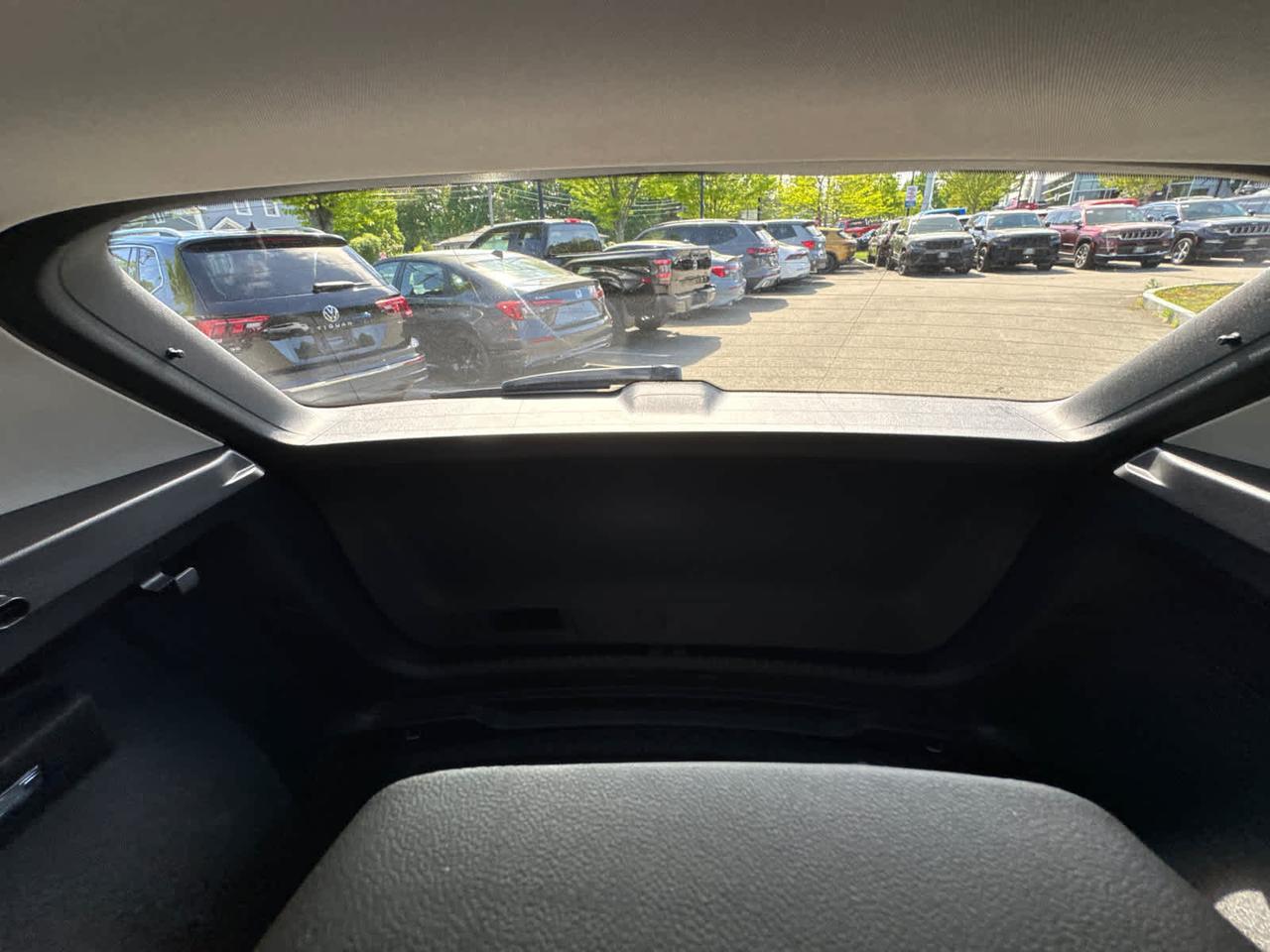 2022 Volkswagen Taos SE Dartmouth MA