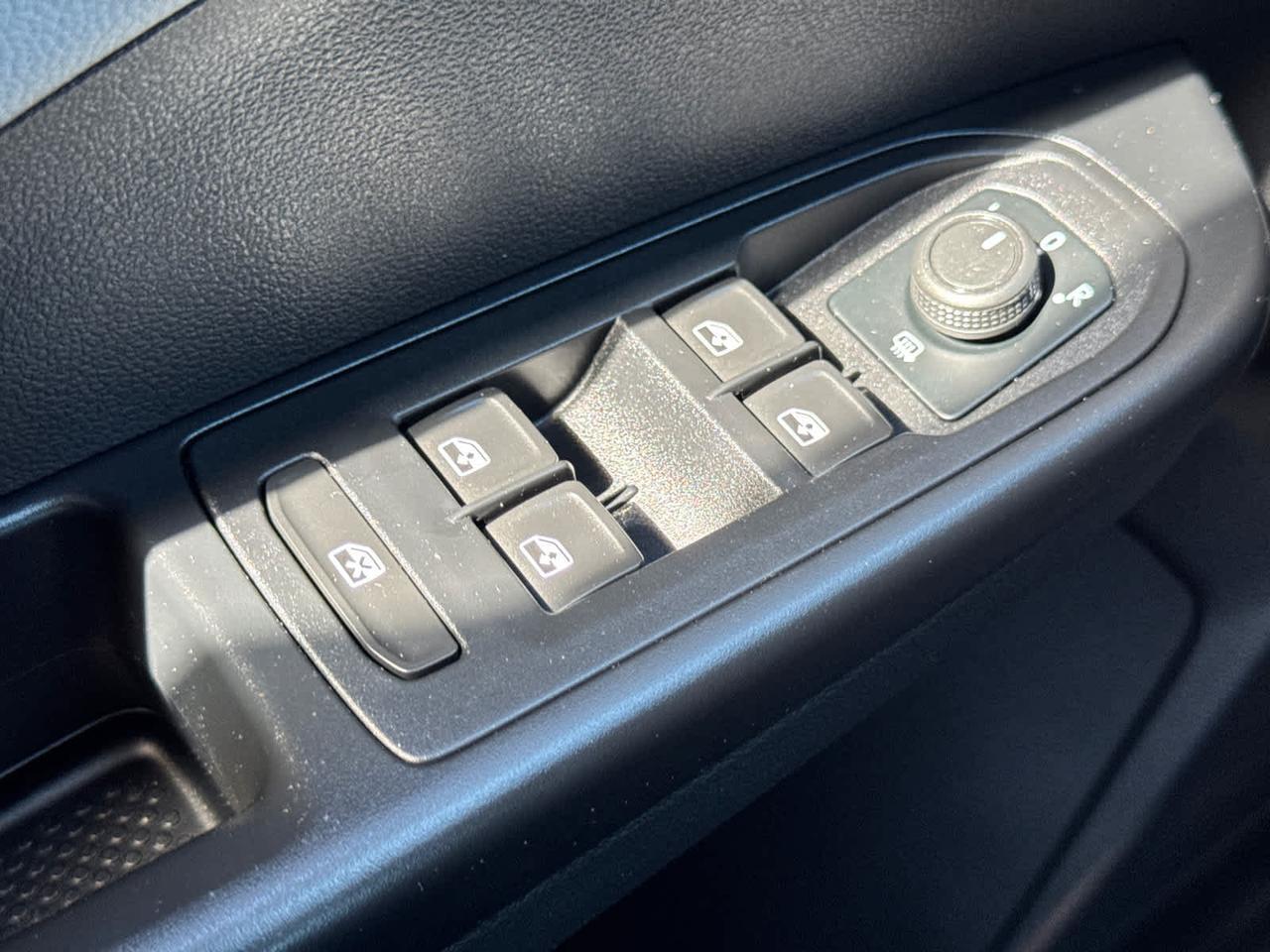 2022 Volkswagen Taos SE Dartmouth MA