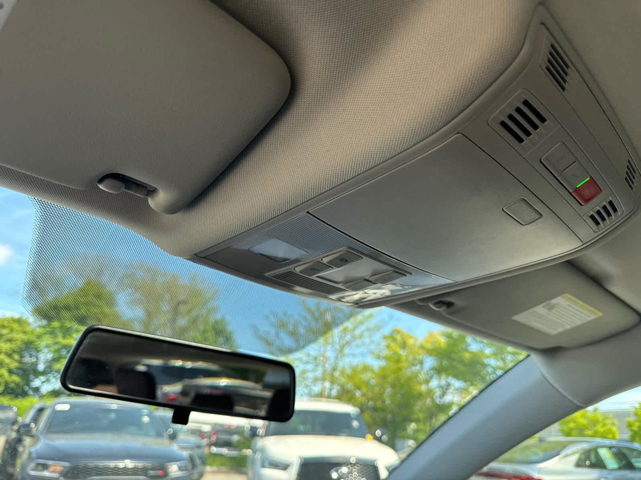 2022 Volkswagen Taos SE Dartmouth MA