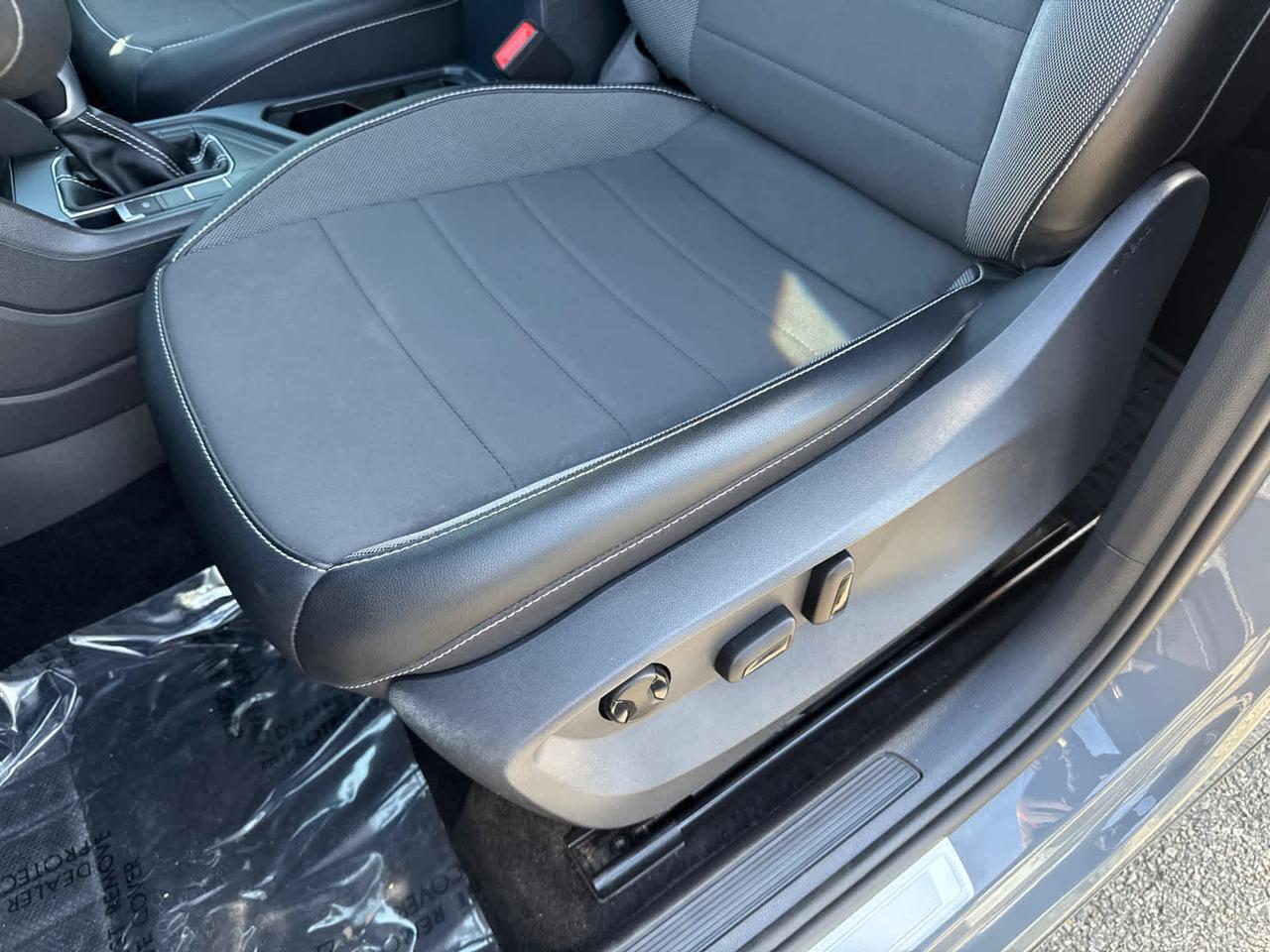 2022 Volkswagen Taos SE Dartmouth MA