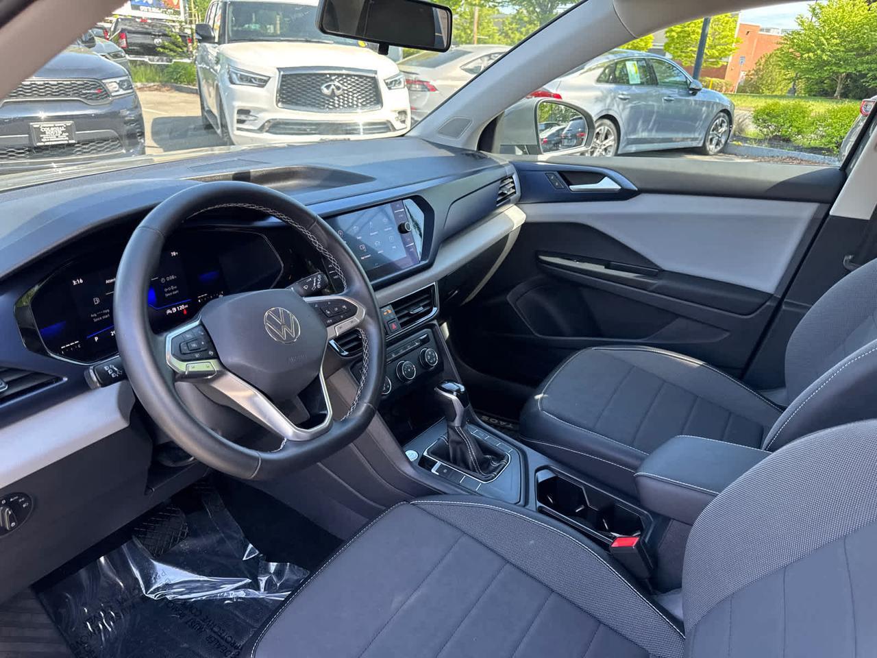 2022 Volkswagen Taos SE Dartmouth MA