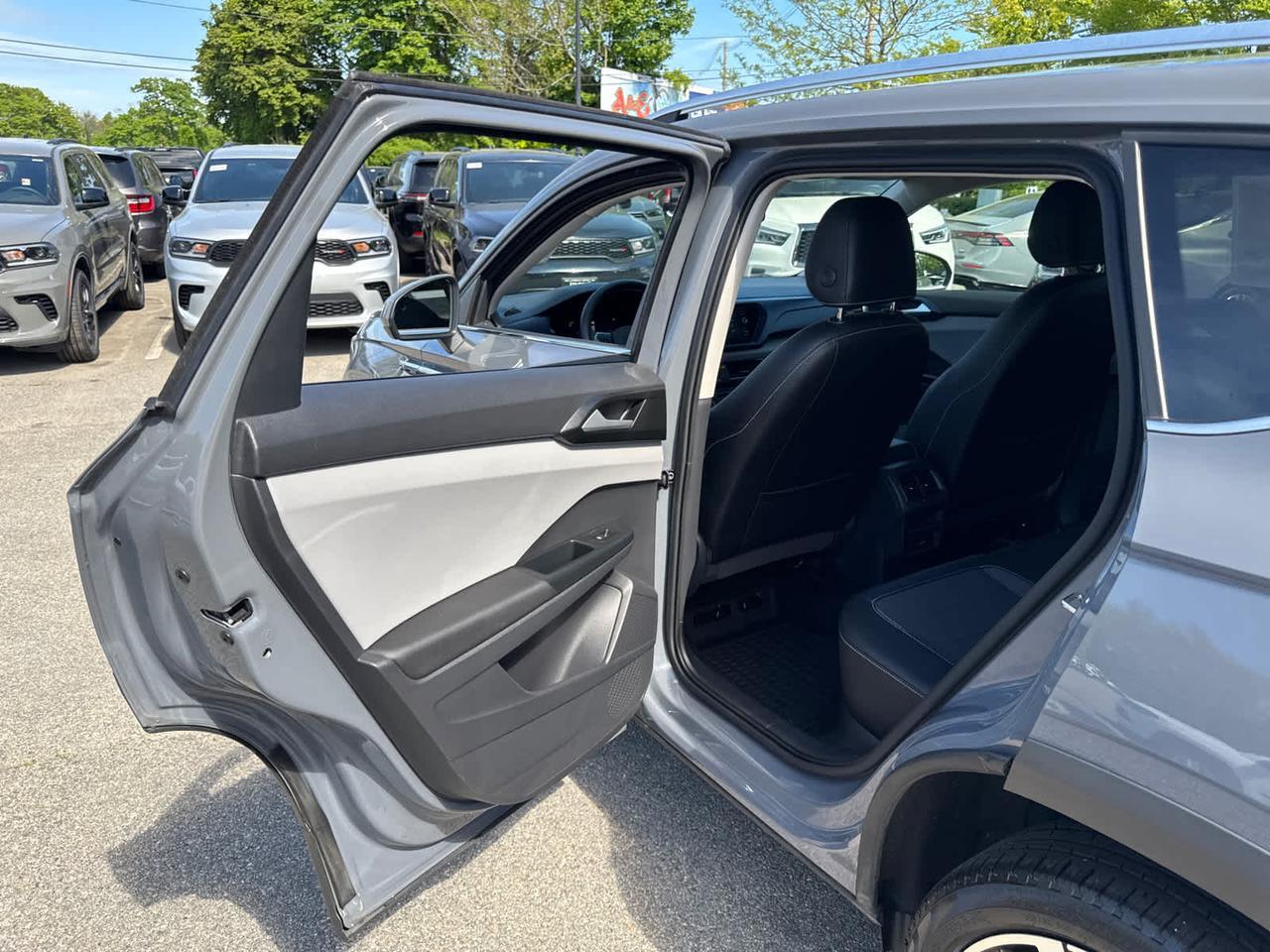 2022 Volkswagen Taos SE Dartmouth MA