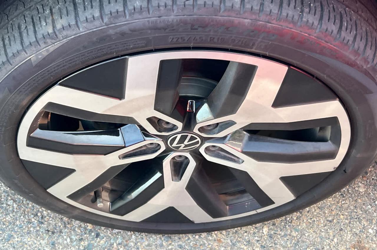 2022 Volkswagen Taos SEL Roseville CA