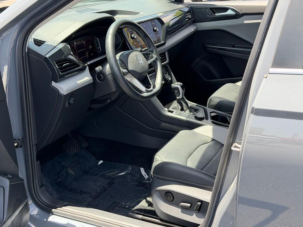 2022 Volkswagen Taos SEL Irving TX