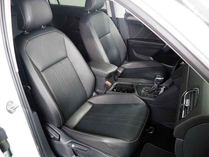 2022 Volkswagen Tiguan 2.0T SE *ADAPTIVE CRUISE, DIGITAL COCKPIT, SAFETY ALERTS, BACKUP-CAMERA, HEATED SEATS, 3RD ROW SEATING, REMOTE START, WIRELESS CHARGING, ANDROID & APPLE