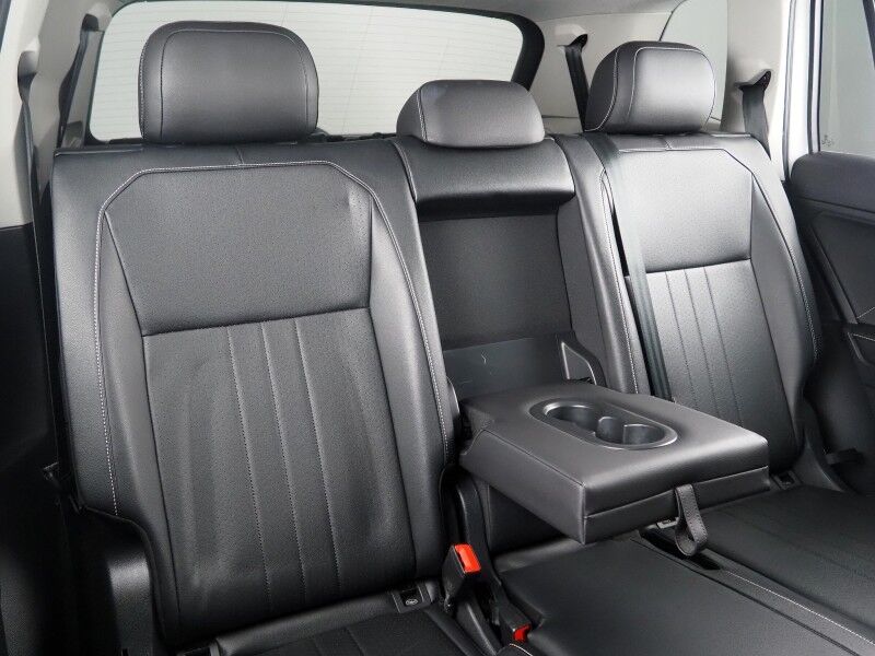 2022 Volkswagen Tiguan 2.0T SE *ADAPTIVE CRUISE, DIGITAL COCKPIT, SAFETY ALERTS, BACKUP-CAMERA, HEATED SEATS, 3RD ROW SEATING, REMOTE START, WIRELESS CHARGING, ANDROID & APPLE Round Rock TX