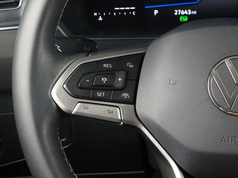 2022 Volkswagen Tiguan 2.0T SE *ADAPTIVE CRUISE, DIGITAL COCKPIT, SAFETY ALERTS, BACKUP-CAMERA, HEATED SEATS, 3RD ROW SEATING, REMOTE START, WIRELESS CHARGING, ANDROID & APPLE Round Rock TX