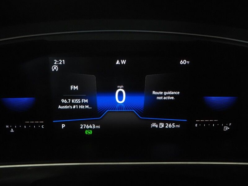 2022 Volkswagen Tiguan 2.0T SE *ADAPTIVE CRUISE, DIGITAL COCKPIT, SAFETY ALERTS, BACKUP-CAMERA, HEATED SEATS, 3RD ROW SEATING, REMOTE START, WIRELESS CHARGING, ANDROID & APPLE Round Rock TX