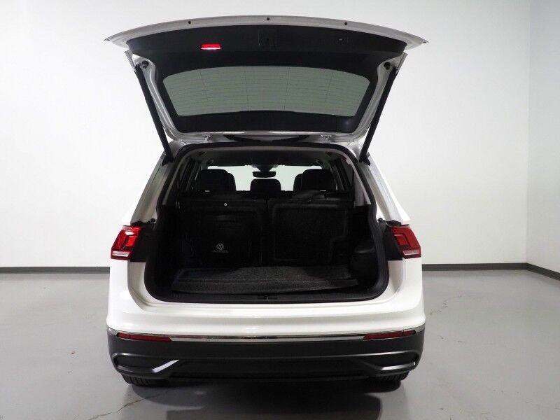 2022 Volkswagen Tiguan 2.0T SE *ADAPTIVE CRUISE, DIGITAL COCKPIT, SAFETY ALERTS, BACKUP-CAMERA, HEATED SEATS, 3RD ROW SEATING, REMOTE START, WIRELESS CHARGING, ANDROID & APPLE Round Rock TX