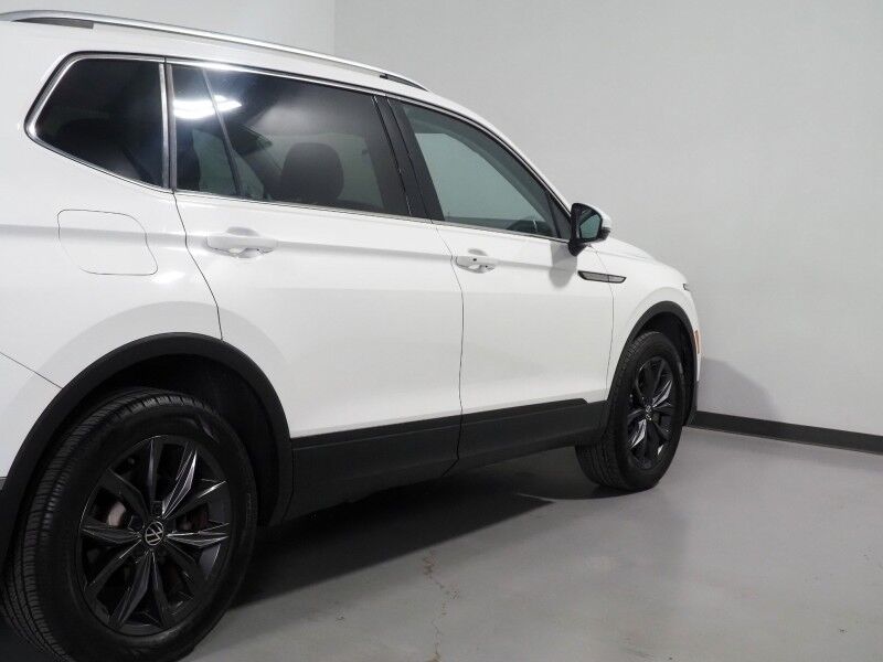 2022 Volkswagen Tiguan 2.0T SE *ADAPTIVE CRUISE, DIGITAL COCKPIT, SAFETY ALERTS, BACKUP-CAMERA, HEATED SEATS, 3RD ROW SEATING, REMOTE START, WIRELESS CHARGING, ANDROID & APPLE Round Rock TX